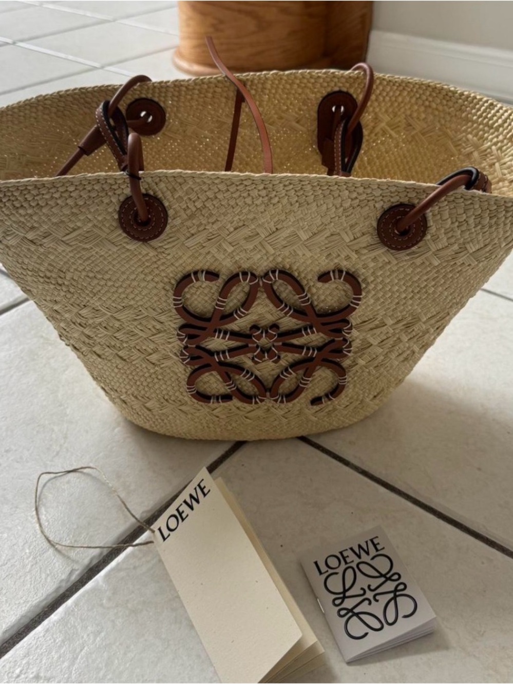 Loewe Anagram Basket Bag in Iraca palm and calf skin - medium with tags
